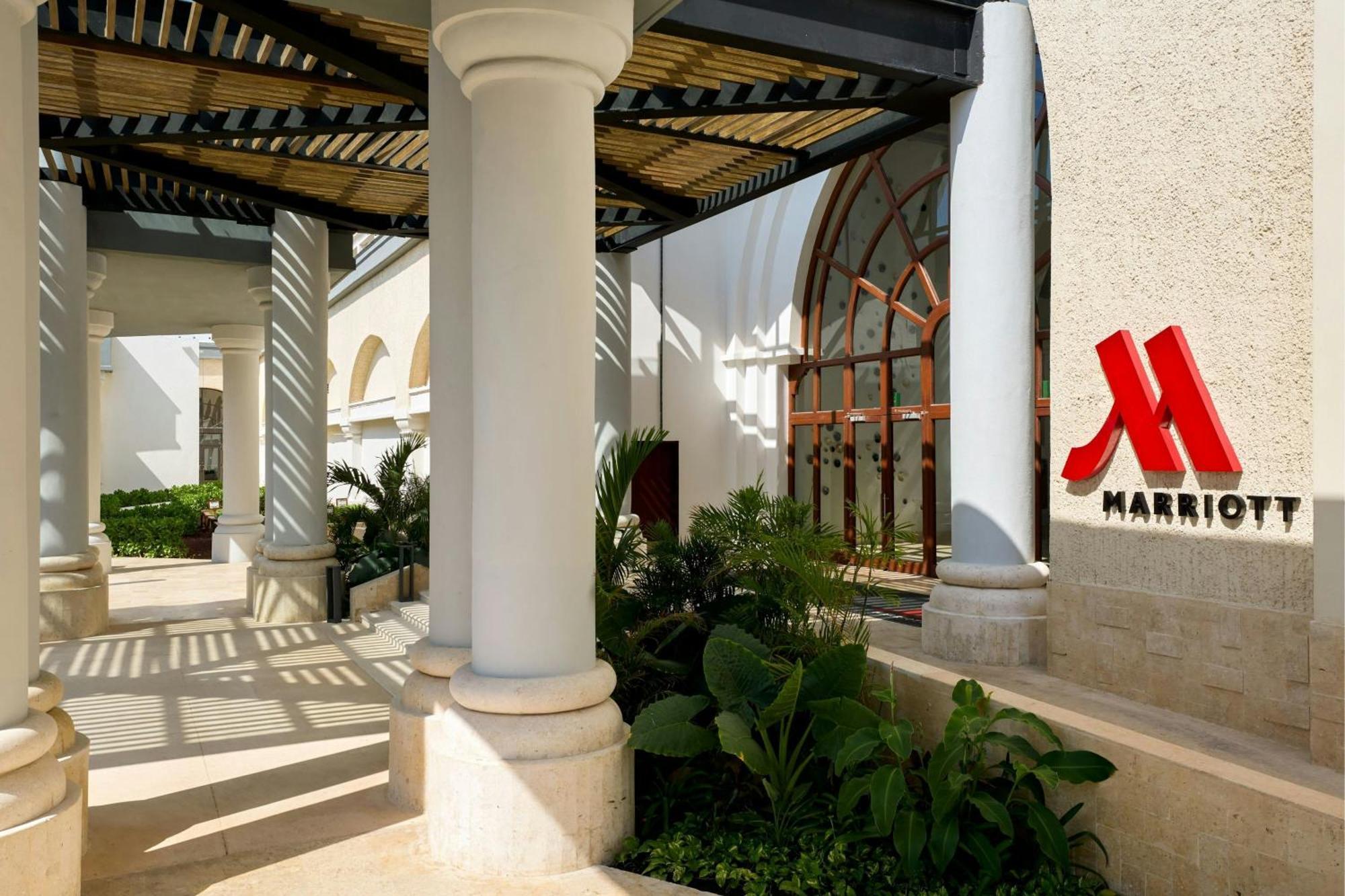 Marriott Cancun, An All-Inclusive Resort Exterior photo